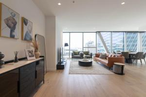 Supreme 3 Bedroom Apartment in Melbourne CBD