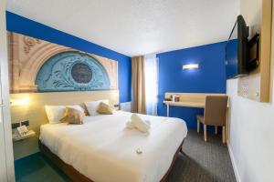Hotels The Originals City, Tabl'Hotel, Cambrai (Inter-Hotel) : Chambre Double Confort