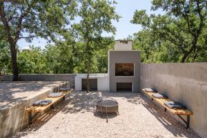 Villa Tempest with Private Pool and Jacuzzi