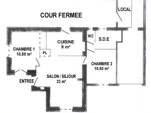 Charmant Gîte Familial à 30m de la Plage avec Cour Fleurie, Proche Commerces et Pêche à Pied - FR-1-306-833