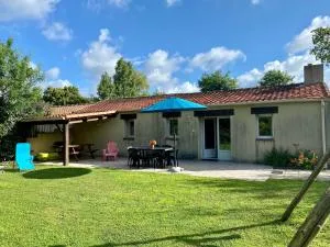 Gîte rural confortable avec jardin clos, proche de Pornic, idéal pour familles, jeux et animaux bienvenus - FR-1-306-1042 - Cordemais