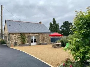 Gîte rénové au calme avec jardin, terrasse et accès à une plage aménagée - FR-1-306-1219 - Le Mesnil-en-Vallée