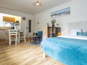 Studio à Mesquer: Plage à 200m, Balcon, Parking, Proche Commerces - FR-1-306-1243