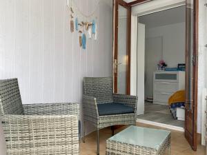 B&B / Chambres d'hotes Chambre cosy RDC avec veranda, jardin prive et wifi, proche plage – Saint-Michel-Chef-Chef - FR-1-306-1256 : photos des chambres