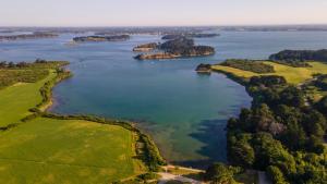 Campings Camping Municipal Tindio : photos des chambres