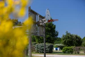 Campings Camping Municipal Tindio : photos des chambres