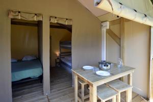 Campings Camping Municipal Tindio : photos des chambres