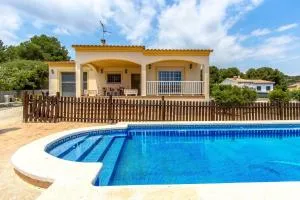 Catalunya Casas Cozy Costa Dorada with private pool, 3km to beach - Juncosa