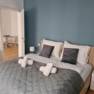 New Design Penthouse and Apartments