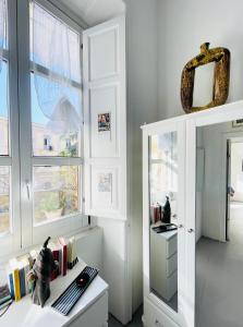 Hackert Art Room Apartment img57