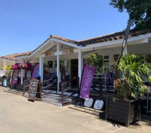 Campings Camping le Sen Yan : photos des chambres