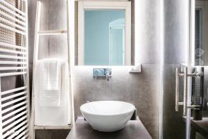 Bari LandLord 8 - Una Finestra sulla Cattedrale