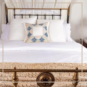 Melissothea Stone Suites