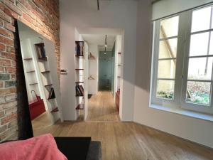 Konventna apartment in city heart, designed, spacious