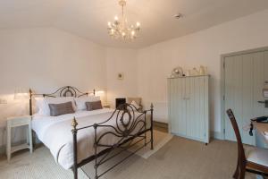 Deluxe Double Room room in Lion & Pheasant Hotel