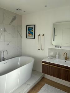 Villas Maison de charme avec piscine : photos des chambres