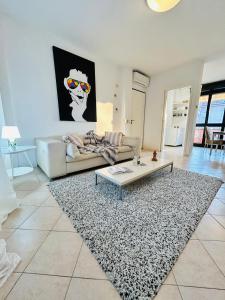 Veliero Fronte Mare Flexrent - Immobiliare Abissinia