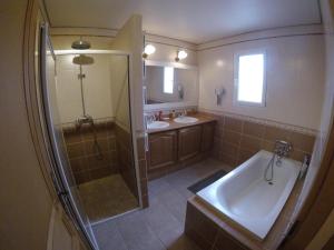 B&B / Chambres d'hotes Aux Portes de la Camargue : photos des chambres