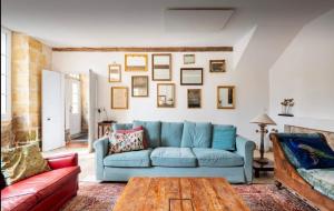 Grande maison en bord de rivière