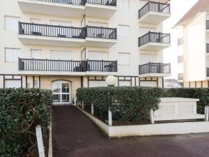 Appartements Apartment Les Normandieres-11 by Interhome : photos des chambres