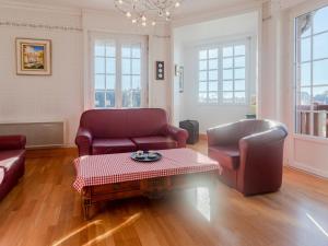 Apartment Le Normandie Home by Interhome