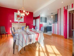 Apartment Le Normandie Home by Interhome