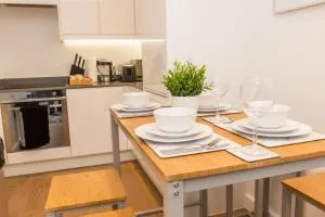 Absolute Stays at The Ziggurat-St Alban Train station-Harry Potter World - 伦敦科尔尼