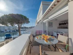 Apartment Les Régates by Interhome - Le Grau-du-Roi