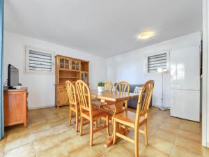 Apartment Platja de Roses-4 by Interhome