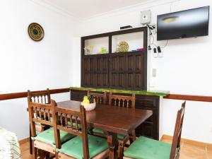 Apartment Adelfa apt 6 by Interhome