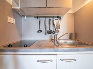 Studio Les Terrasses de la Mer-1 by Interhome