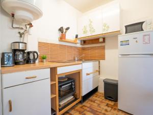 Studio Les Louvans-3 by Interhome