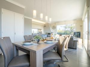 Holiday Home Gisèle by Interhome