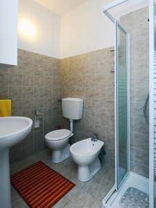 La Grolla Apartments