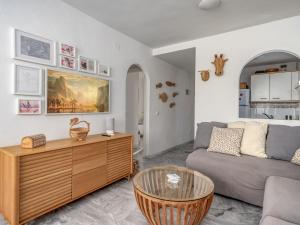 Apartment Angel Blanco by Interhome