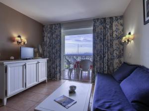 Apartment Les Rivages de Coudoulière-31 by Interhome