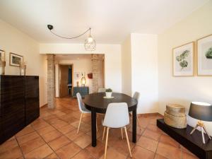 Apartment Vilas Mouriscas by Interhome