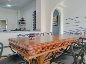 Apto completo no Embaré - Beira Mar - Ar - Garagem