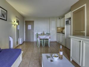 Appartements Apartment Les Rivages de Coudouliere-9 by Interhome : photos des chambres