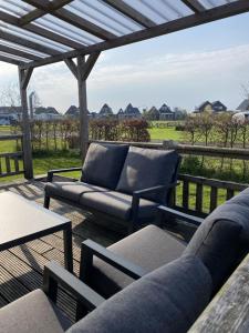 Holiday Home 4-persoons Doutzen by Interhome