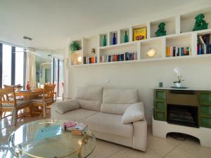 Apartment Oceanic-2 by Interhome