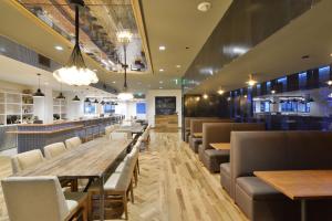 The Lismore Hotel Eau Claire - a DoubleTree by Hilton