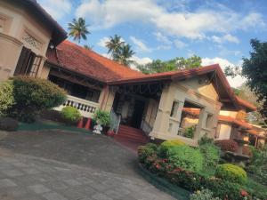 Grand Colonial Viveka