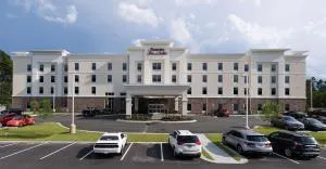 Hampton Inn and Suites Fayetteville, NC - Waycross