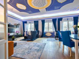 Apartment Bellevue Palazzo Pitti by Interhome