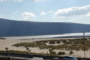 Hafan Y Traeth Beach Front Apartment in Barmouth