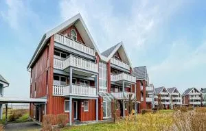 2 Bedroom Gorgeous Apartment In Rechlin - 雷希林