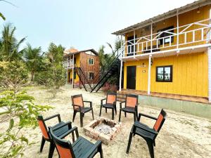 Palli Bangla Resort, near Ruby Hospital, Anandapur