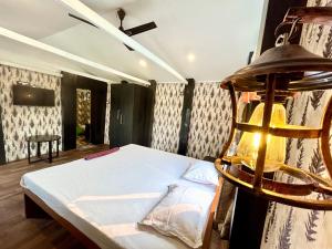 Palli Bangla Resort, near Ruby Hospital, Anandapur
