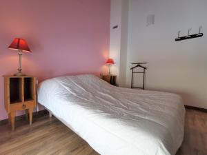 Maisons de vacances Gite Le Vernet, 3 pieces, 4 personnes - FR-1-582-318 : photos des chambres